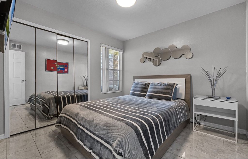 Bedroom — 5017-95 Laguna Bay Circle, photo 10 of 44