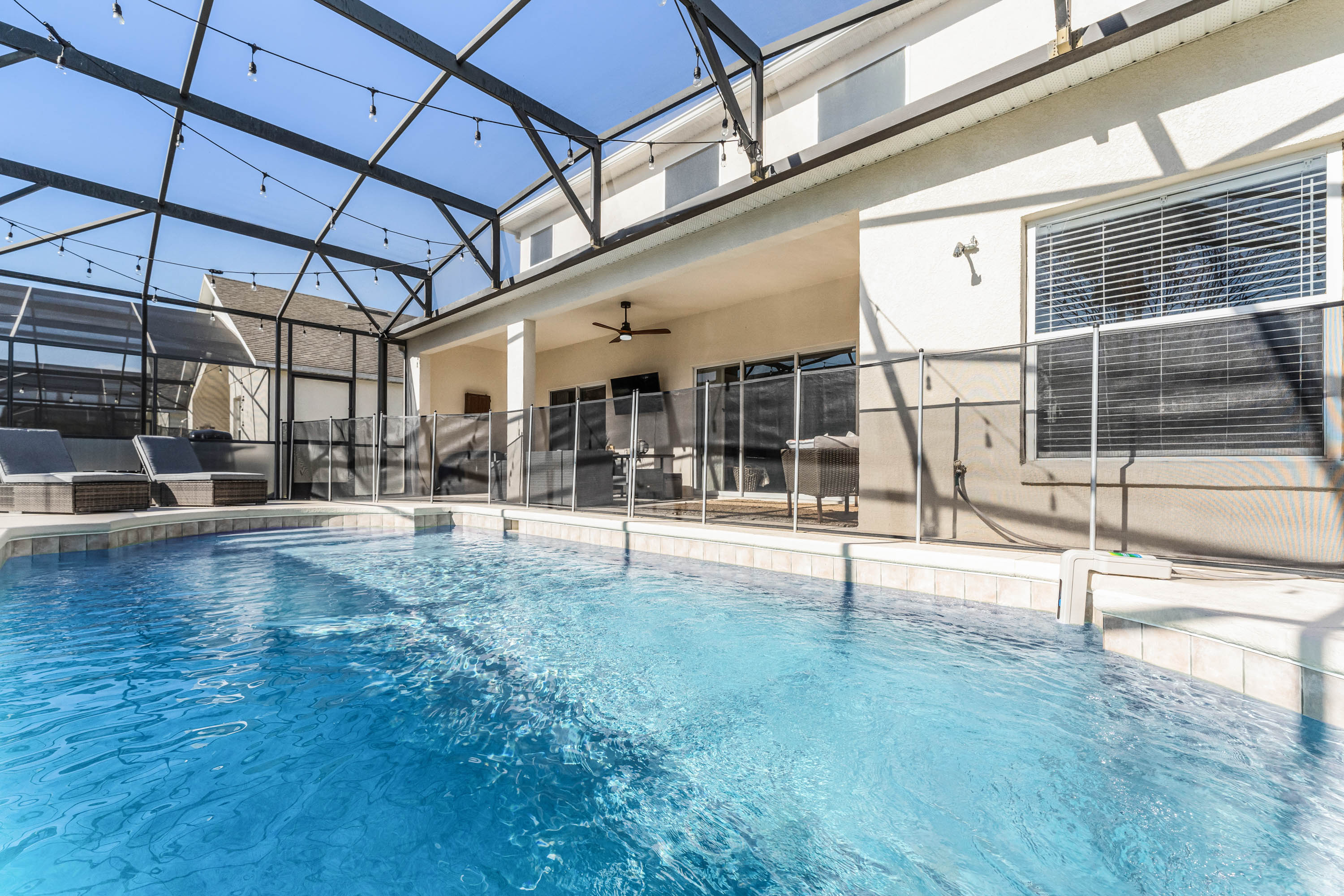 4771 Cumbrian Lakes Drive, 4-bedroom vacation home at Cumbrian Lakes in Kissimmee, FL — photo 2 of 27