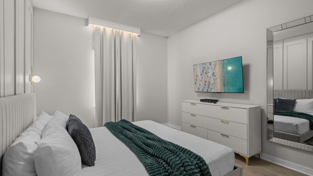 King bedroom w/ TV