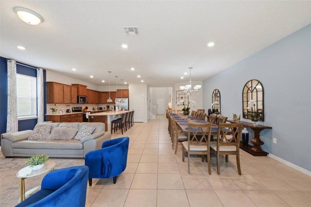 2290 Lelani Circle, 8-bedroom vacation home at Windsor Island Resort in Davenport, FL — photo 9 of 63