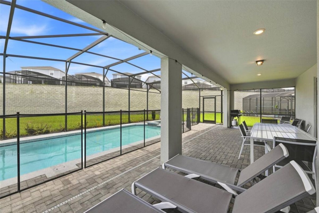 2290 Lelani Circle, 8-bedroom vacation home at Windsor Island Resort in Davenport, FL — photo 2 of 63