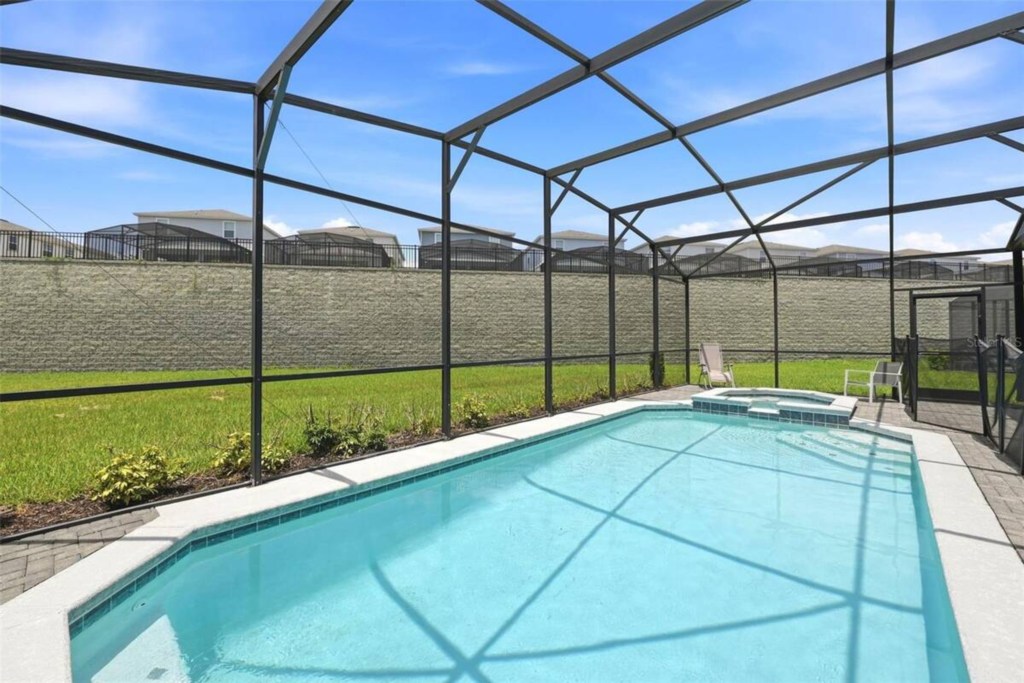 2290 Lelani Circle, 8-bedroom vacation home at Windsor Island Resort in Davenport, FL