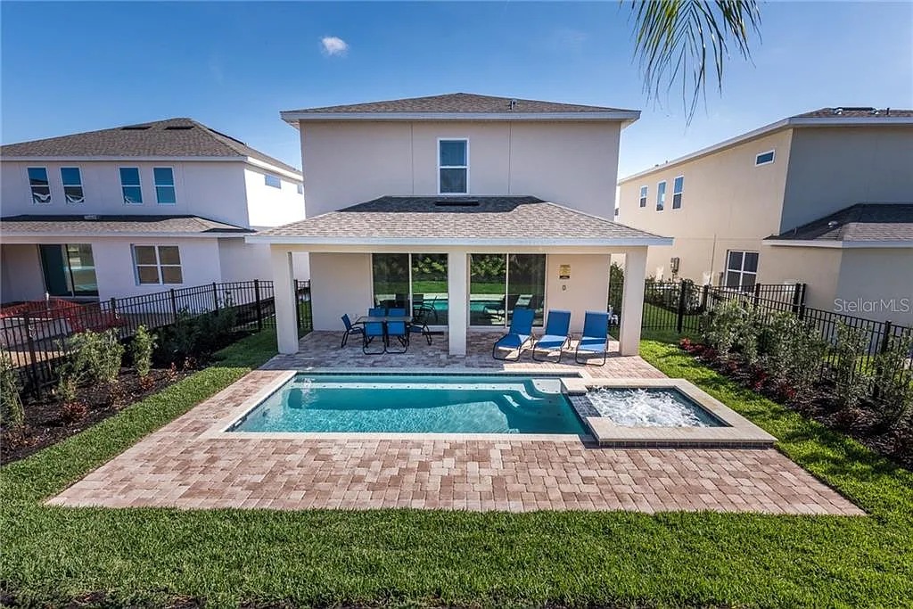 Private pool & spa — 7462 Marker Avenue, photo 3 of 34