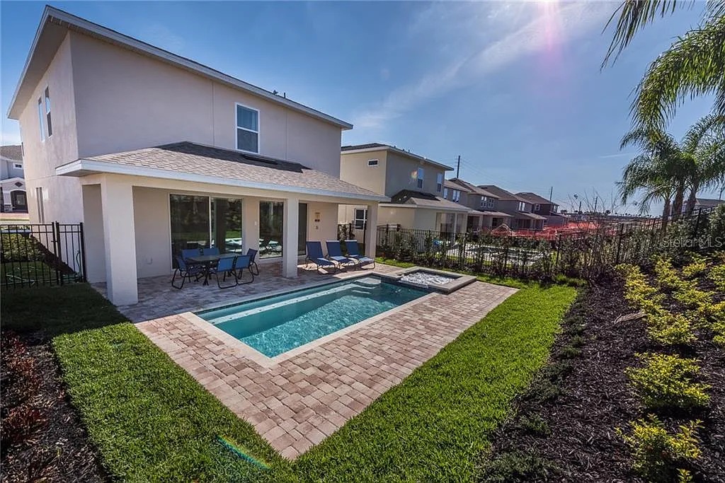 Private pool & spa — 7462 Marker Avenue, photo 26 of 34
