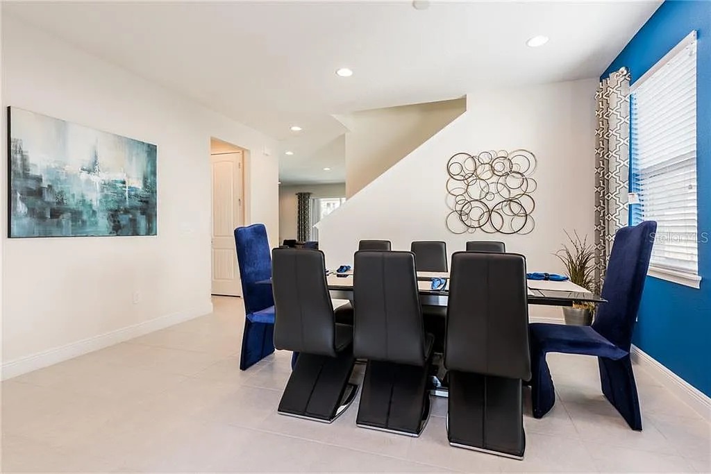 Dining area — 7462 Marker Avenue, photo 7 of 34