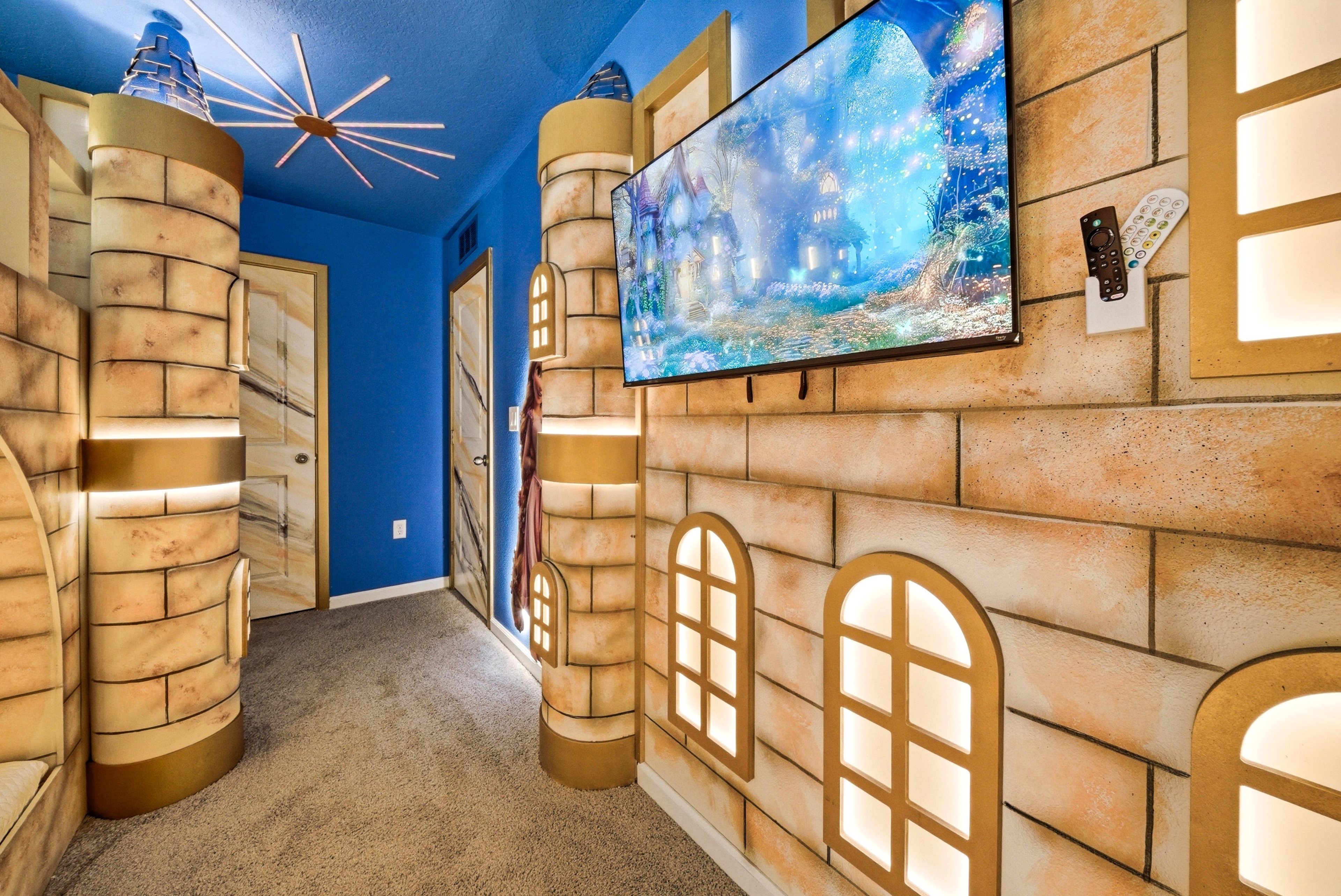 Cinderella - themed bedroom — 2320 Distant Sun Trail, photo 11 of 115