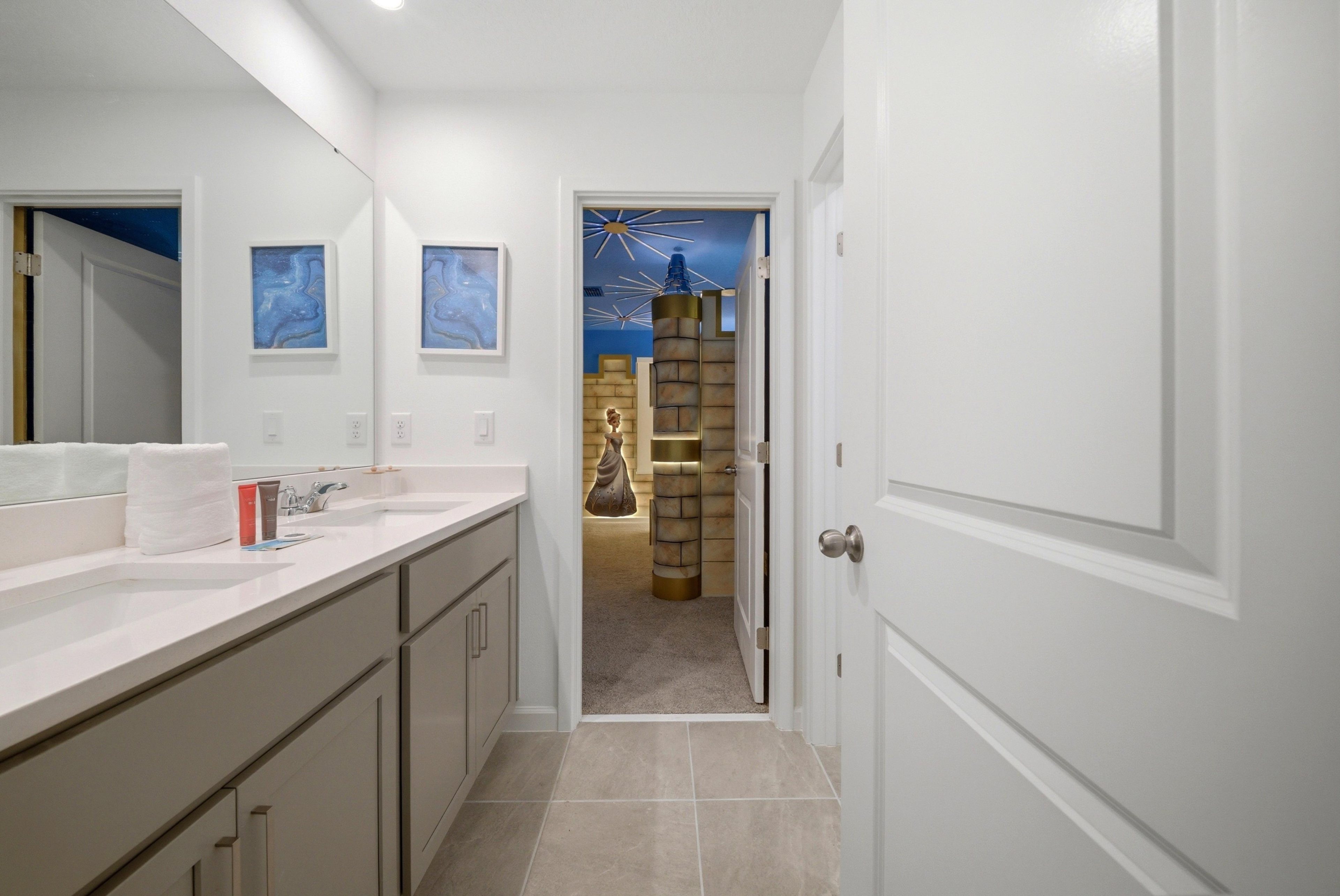 Bathroom — 2320 Distant Sun Trail, photo 74 of 115