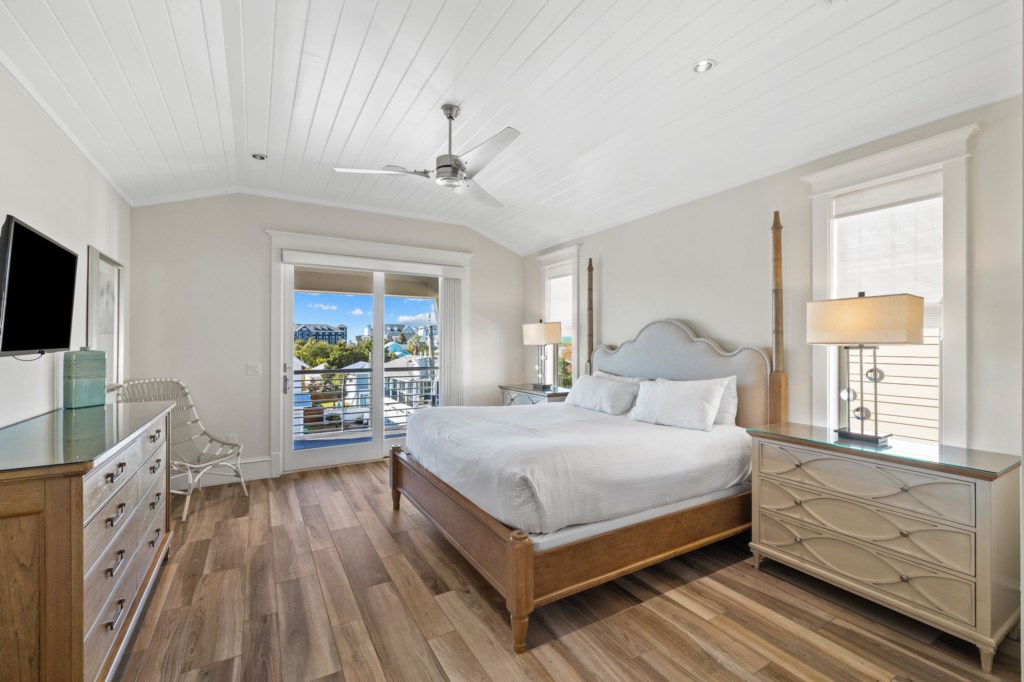 3rd Floor Guest Bedroom