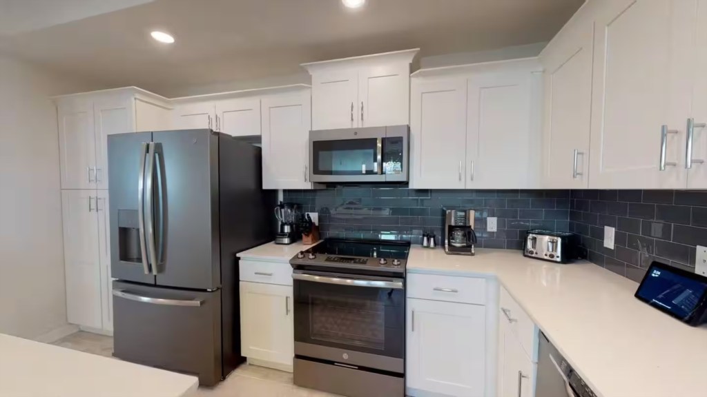3111-208 Paradox Circle, 3-bedroom vacation home at Storey Lake in Kissimmee, FL — photo 4 of 14